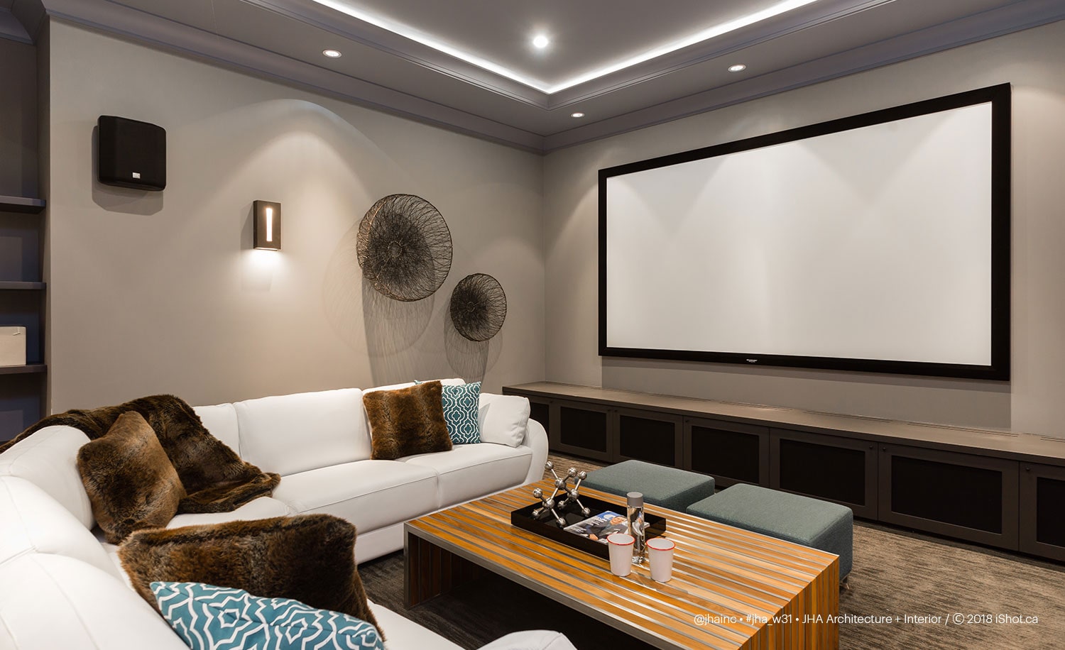 West 31st Residence - Home Theatre