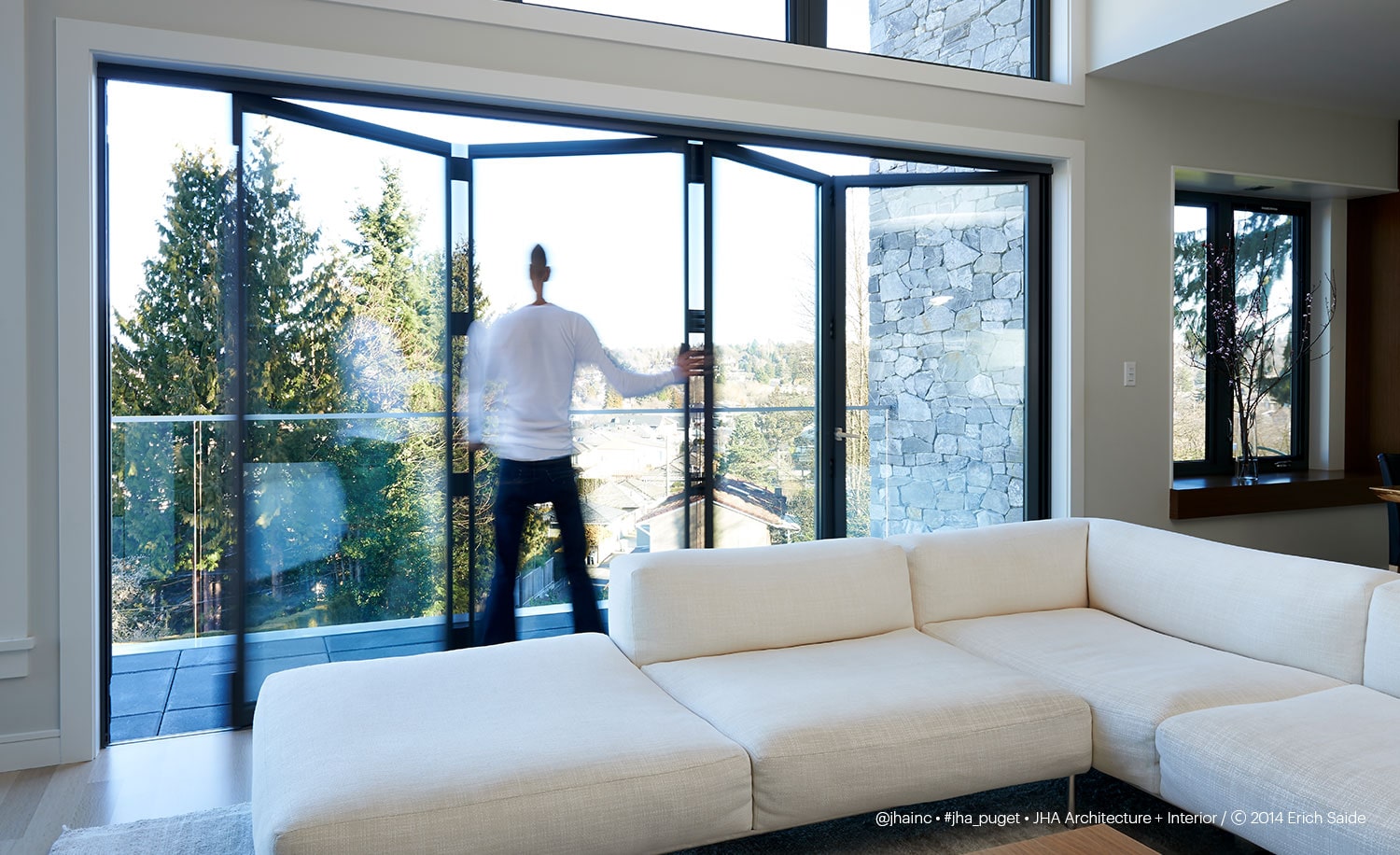 Puget I Residence - Sliding Glass Door Details